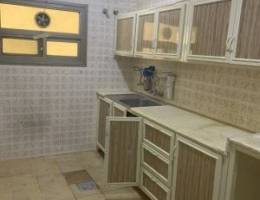  شقه مكونه من 3 غرف وحده ماستر + غرفه 