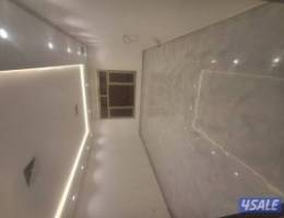  للايجار عدد شقتين كبار جنب بعض دور اول في صباح الاحمد  جداد 