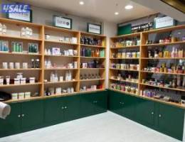  ستاندات او ارفف للايجار في مجمع الحمرا مول بالفروانيه 