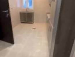  شقة  للايجار معاريس او عائلة صغيرة 