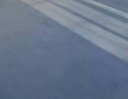  للايجار دوور بحوش من٣ غرف وصاله وحمامين ومطبخ.. الايجار ٤٠٠.. 