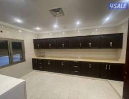  لدينا شقق وادوار في صباح الناصر العارضيه الرابيه غرب وجنوب عبدالله مبا 