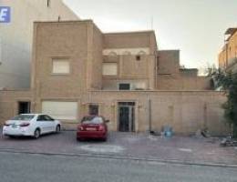  للإيجار بيت كامل في الصباحية 