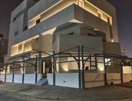  للاجار ادوار فخمه اول ساكن في الرميثيه 