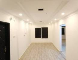  يوجد لدينا شقق للإيجار بحولي غرفتين وصالة ومطبخ وحمام نفس الصور استلام 