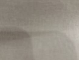  شقة  3 غرف واحدة ماستر و3 حمامات وغرفة عامل ة منزلية 