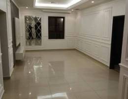  للإيجار شقة في فهد الاحمد ثلاث غرف وحده فيهم ماستر و حمامين ومطبخ 