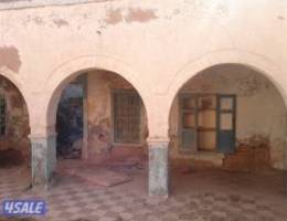  اجار دور اول في بيت عربي قديم كمخزن 