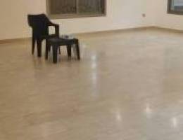  للاجار بيت نظيف جدا دورين و نصف 