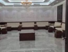  للايجار دوبلكس بالوفره  ارضي مع اول ٧غرف ٣صاله ومطبخ 