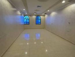  للإيجار شقه في عبدالله المبارك غرب الجليب 