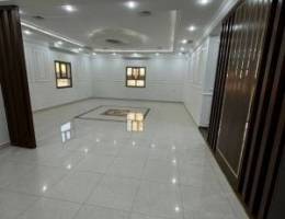  للإيجار دور ارضى بالفحيحيل ق١ مع ديوانيه 