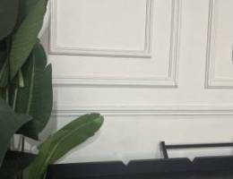  شقة للإيجار ٣ غرفة وصاله ومطبخ ٢ حمام . 