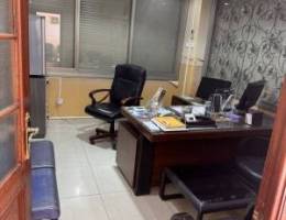  البيع شقة مكاتب للايجار فيها مكاتب تصلخ ادارة مجهزه بالكامل ارضي ايجار 