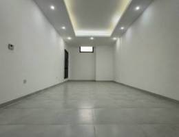  سرداب بالرميثيه المساحة ٢٥٠ متر الإيجار ٥٠٠ 