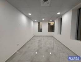  متوفر دور تجاري في برج كتير راقي بموقع متميز بالقبله المساحه ٢٥٠ م 