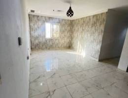  ميدان حولي شقه غرفتين وصاله استلام فوري 