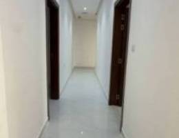  شقة 200م 4 غرف و3 حمام و حمام ماستر جديدةً 