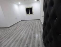  شقه للايجار ميدان حولي 