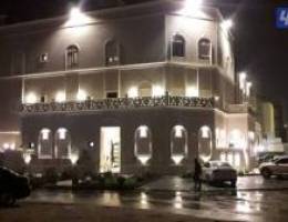  قسيمه للايجار في جابر الاحمد ثلاث ادوار وسرداب 