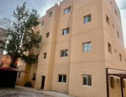  Apartment for rent 3 Bed room 2 toilet 1 hall room and kitchen  mangaf 