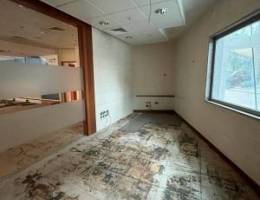  محل للإيجار في القبلة قطعة 14 