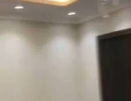  للايجار شقة معاريس فقط 