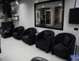  للبيع صالون رجالي 