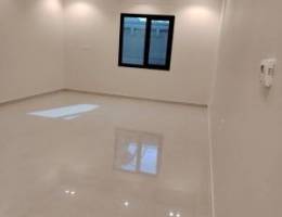  للإيجار في السالمية موقع مميز 