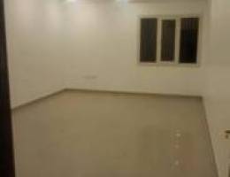  للايجار شقه في المنقف ق2 