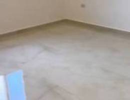  شقة دور ارضي مع حوش ارضي 