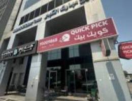  محل للبيع خلو في شرق – النشاط الحالي بقالة والمحل يصلح لأي نشاط 