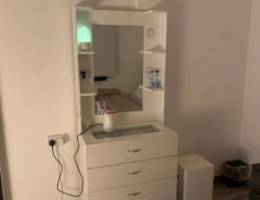  شقق للايجار خلو وفاضي غرفة وصالة ومطبخ وحمام تشطيب سوبر لوكس 