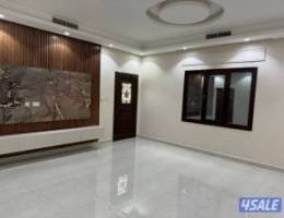  للايجار دور ارضي كبير بطن وظهر جابر الاحمد 