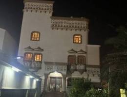  القصور قسائم قطعه ٧ مقابل العدان البيت على ٣ واجهات 