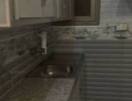  جابر لاحمد قطعة 7 مطلوب معاريس او طفل 