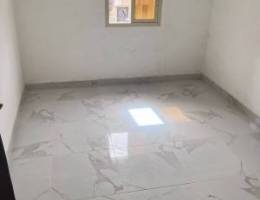  للإيجار شقه وغرفه استديو مع حمام مطبخ 