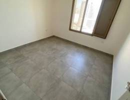  للايجار شقه دور ١٢ بالسالميه 