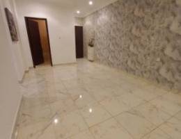  للايجار شقه ميدان حولي VIP 