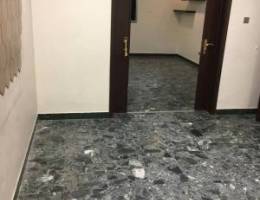  للايجار شقه في بيان قطعه 2 مساحه كبيره جدا 