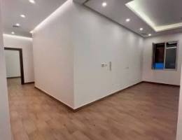  للإيجار شقة اول سكن جديده في خيطان ٣ غرف نوم وغرفة ناني 