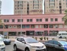  مكاتب ف الفروانية شي مرتب تشطيب روعه اسعار مناسبه 