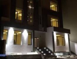  للايجار جابرالاحمد شقه مع روف سوبر ديولكس 