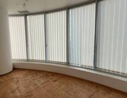  دور كامل تجاري للإيجار في القبلة . 