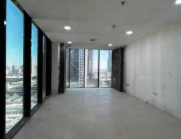  مكتب تجاري مع فترة سماح للإيجار في شرق 