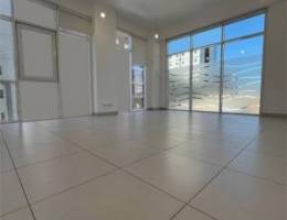  شـقـة نـصـف مـفـروشة مـع شـهـر مـجـانـي لـلإيـجـار فـي بـنـيـد الـقـار 