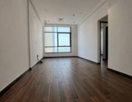  شقة إطلالة بحرية نصف مفروشة مع شهر مجاني للإيجار في شرق 