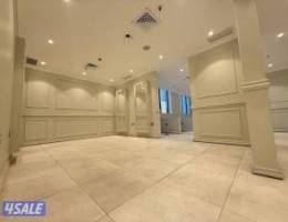  متوفر صالون نسائي في برج كتير راقي بموقع متميز بشرق مساحة ١٦٦م 