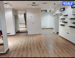  للإيجار صالون نسائي في الشعب البحري 