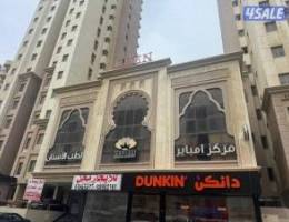  للإيجار دور تجاري شارع بغداد الرئيسي مساحة ٥٠٠ متر 